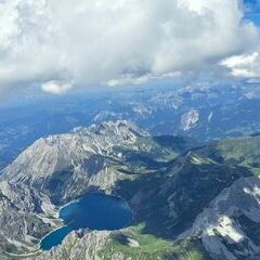 Flugwegposition um 14:10:09: Aufgenommen in der Nähe von Prättigau/Davos, Schweiz in 3633 Meter